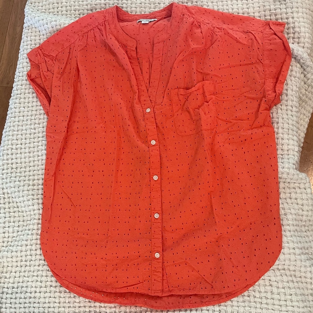 J Crew Mercantile Size S Coral Eyelet Button Up